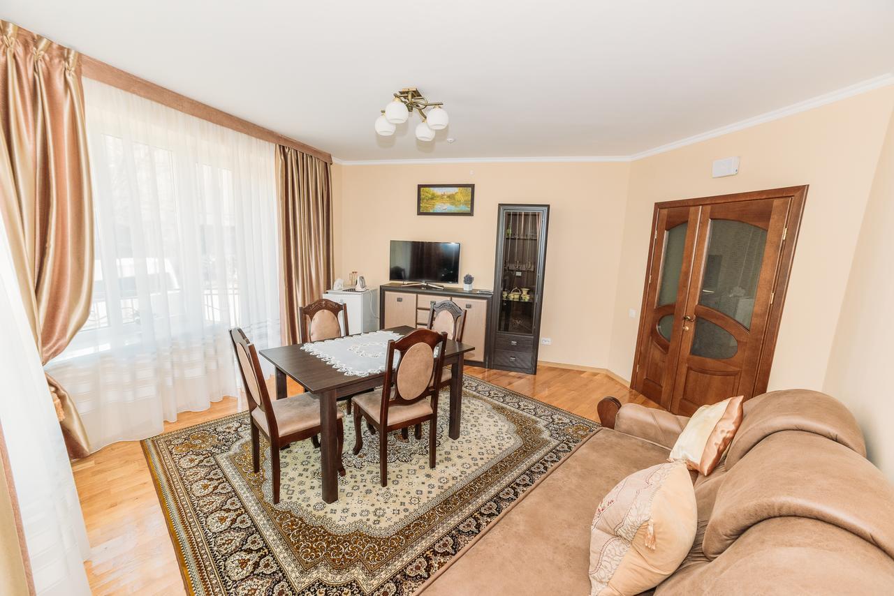 Apartments Sonce Трускавець Екстер'єр фото